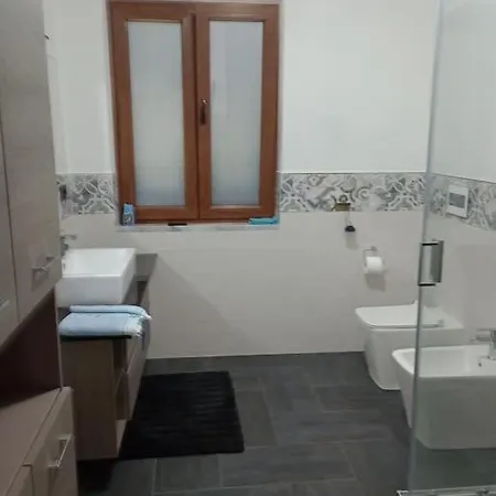 Colli Di Apartment Luni